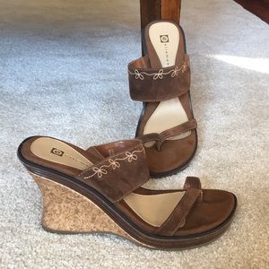 Ellemenno wedge sandals